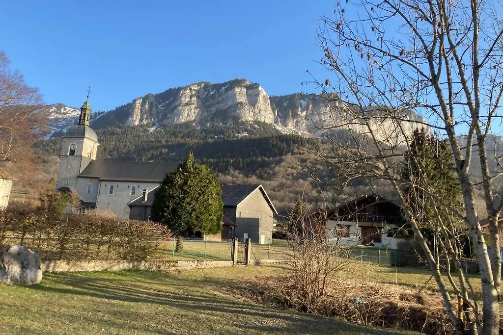 Duplex en station vue sur lac Leman Thollon-les-Mémises Appartement