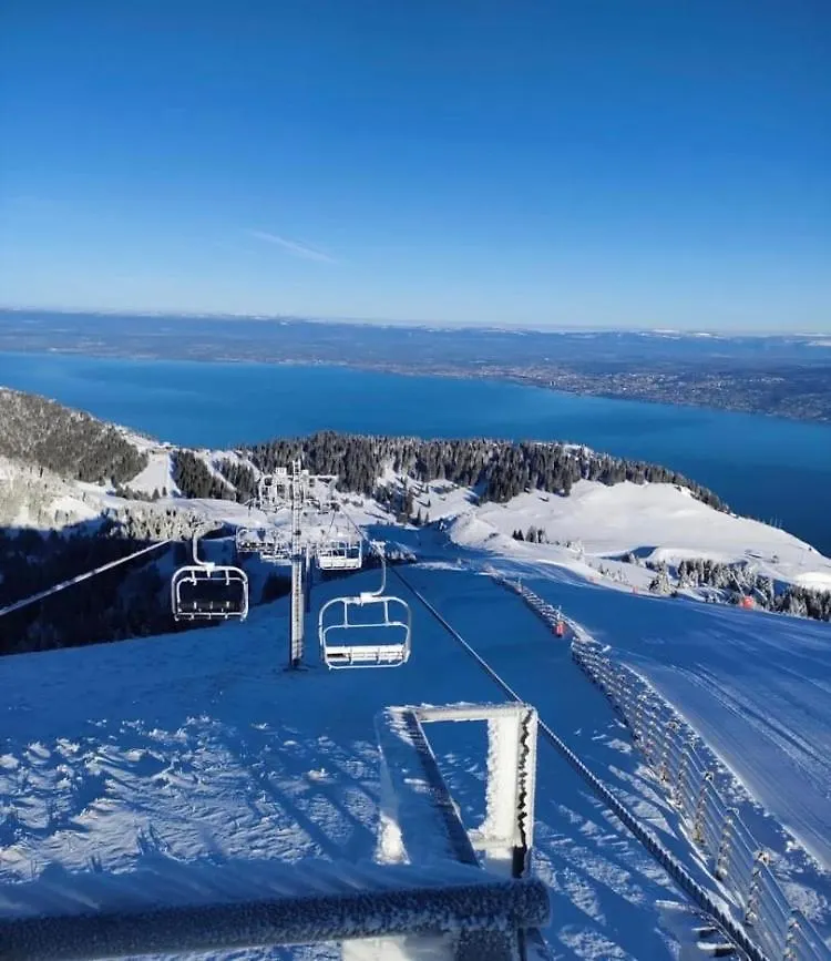 Duplex En Station Vue Sur Lac Leman Thollon-les-Memises 0*,  France